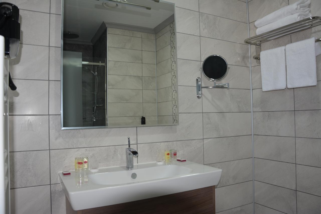 Winter City Hotel Kars Bagian luar foto